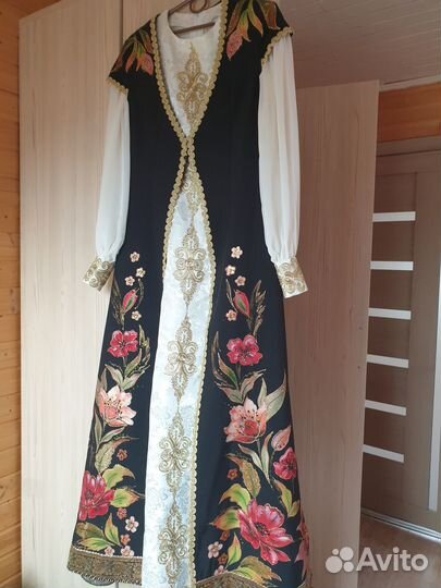 Платье и накидка концертное