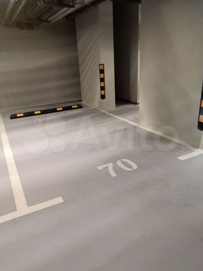 Машиноместо, 14 м²