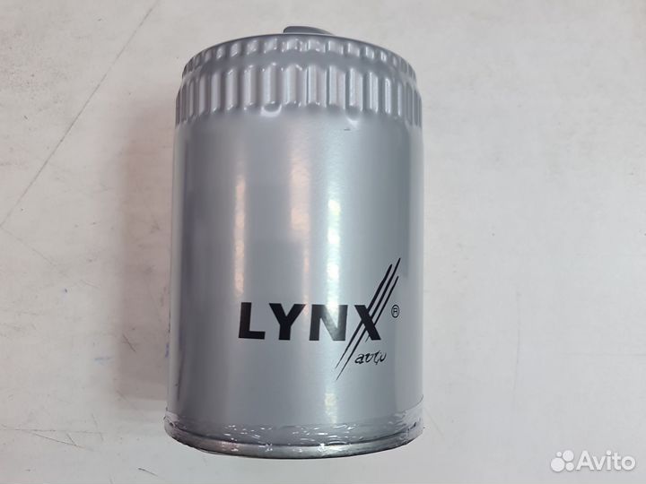 Фильтр масляный lynxauto LC-1008