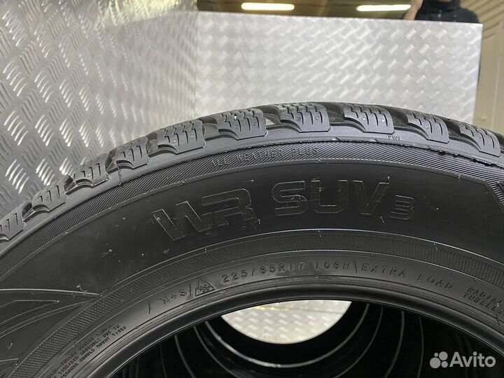 Nokian Tyres WR SUV 3 225/65 R17 106H