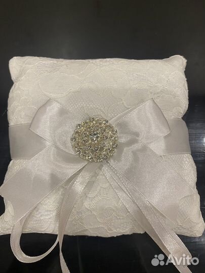 Подушечка для колец и приглашения