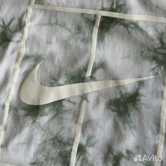 Футболка nike court logo