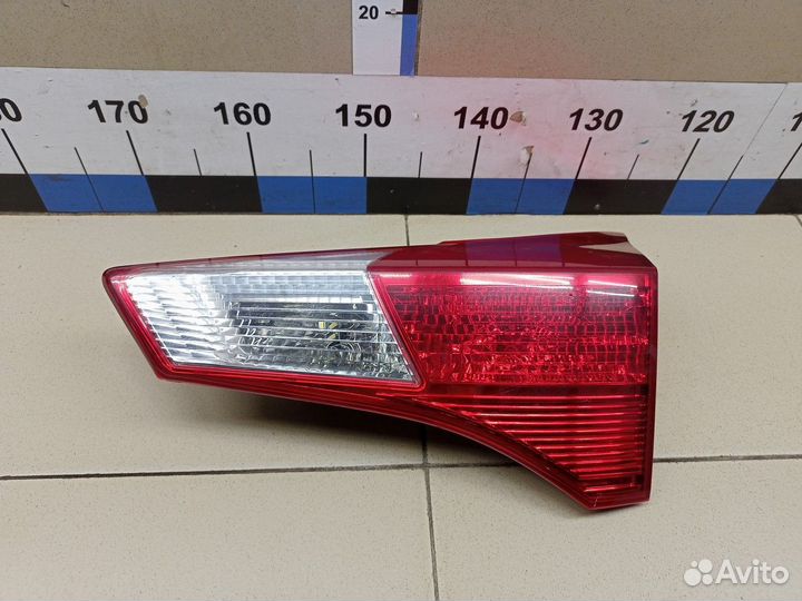 Фонарь задний внутренний правый RAV 4 2013