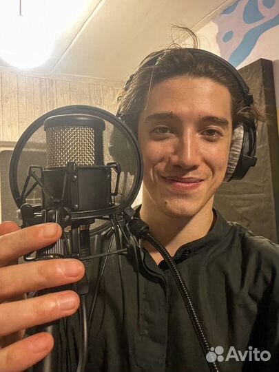 Певец, вокалист