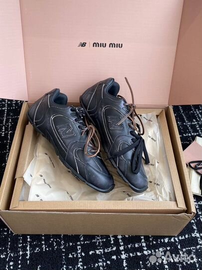 Кроссовки женские New balance miu