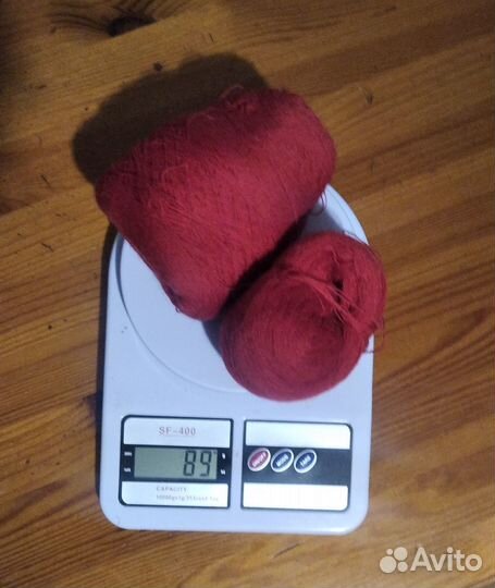 Нитки (шерсть) для вязания