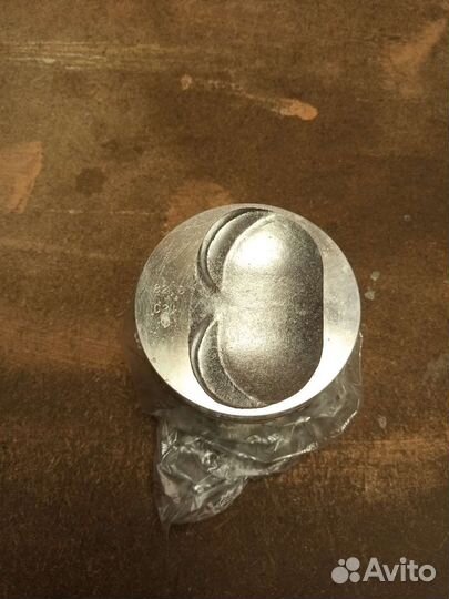 Поршни с пальцами