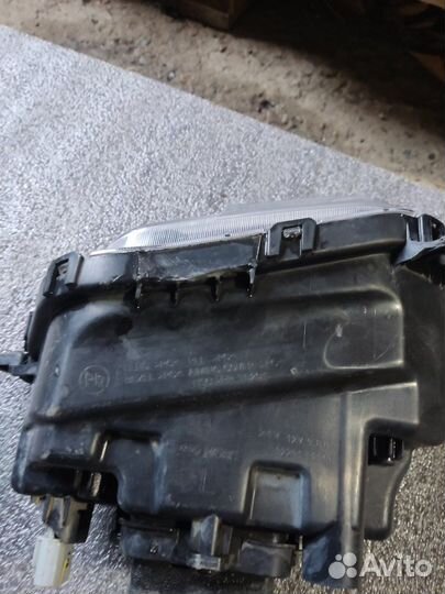 Дневной ходовой огонь передний левый Kia Sorento 4