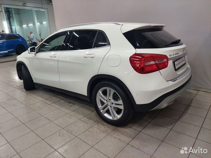 Mercedes-Benz GLA-класс 1.6 AMT, 2015, 82 000 км