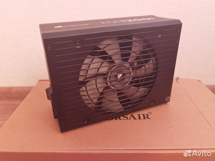 Блок питания corsair HX1200i Platinum