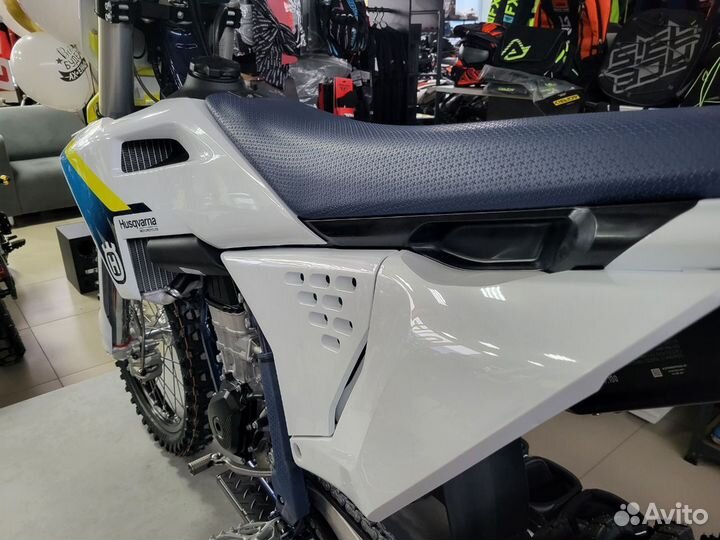 Мотоцикл кроссовый Husqvarna FC 450 (2025 модельны