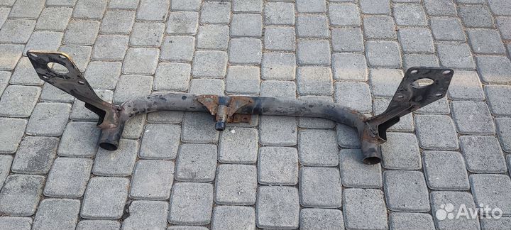 Балка подрадиаторная Passat B5+ 3B0199521D