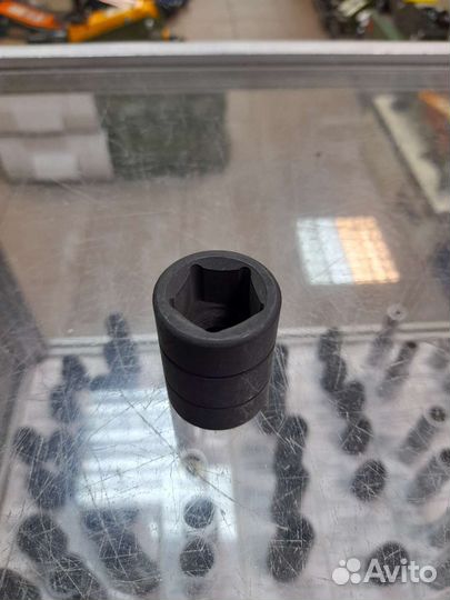 Головка для тормозных систем 