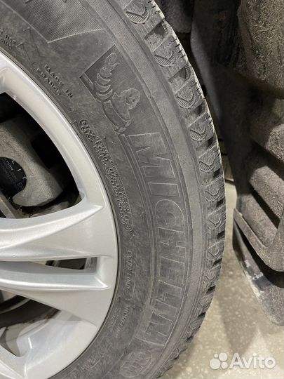 Michelin Latitude X-Ice North 225/60 R17 105T