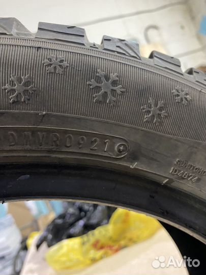 Dunlop SP Winter Ice 03 195/55 R16