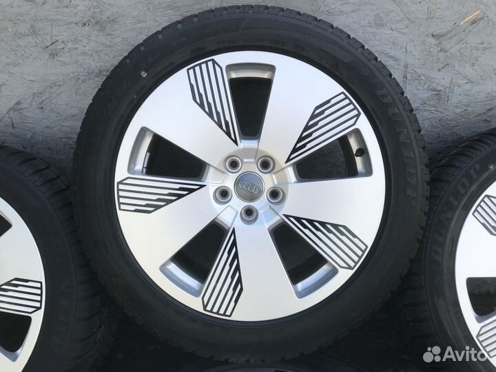 Оригинальные колеса Audi E-Tron R19