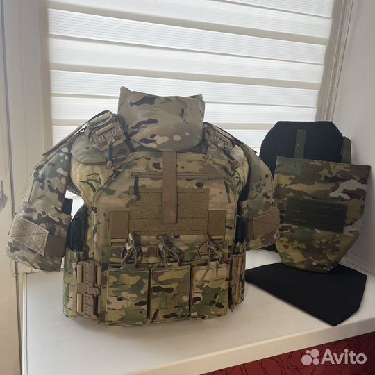 Бронежилет плитник комплект новый