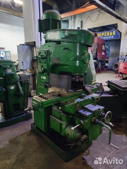 Вертикально-фрезрный 6В Р