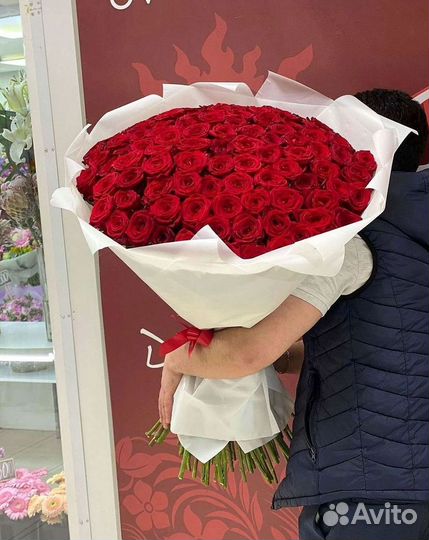 Метровые розы Доставка цветов