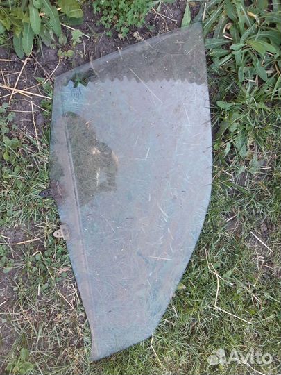 Правое переднее стекло ниссан примера р 11