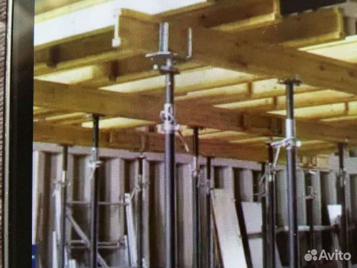 Аренда стоек и балок и зажимов для опалубки