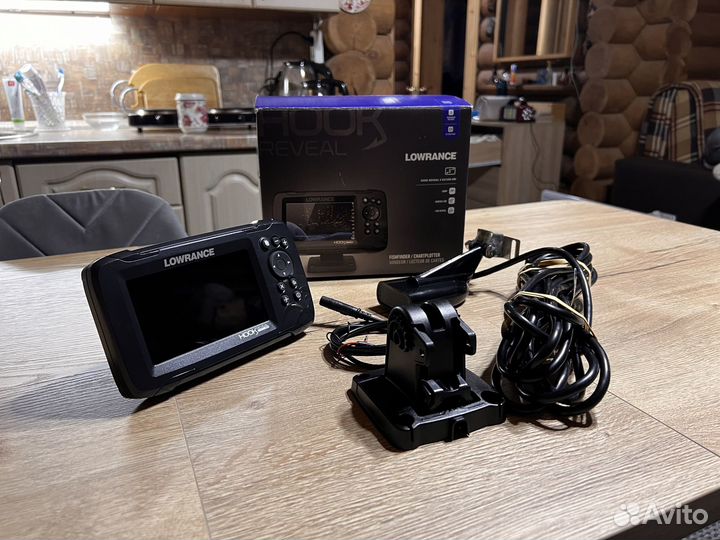 Эхолот-картплоттер Lowrance hook reveal 5 83/200