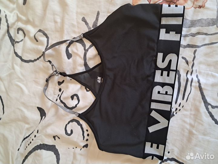 Спортивные вещи, топы, худи, футболка