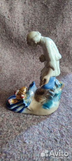 Статуэтка. Старик и Золотая рыбка. Гжель