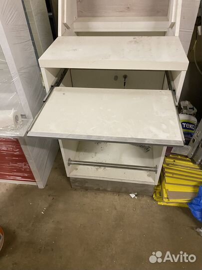 Стойка ресепшн бу разные