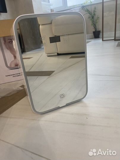 Холодильник для косметики