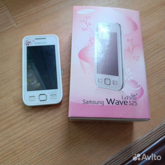 Samsung Galaxy S4 Mini La Fleur 2014, 8 ГБ