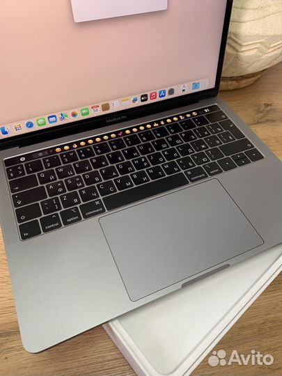 MacBook Pro 13 2019 8гб 128гб удобный