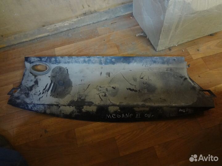 Renault Megane 3 2009 Дефлектор в бампер