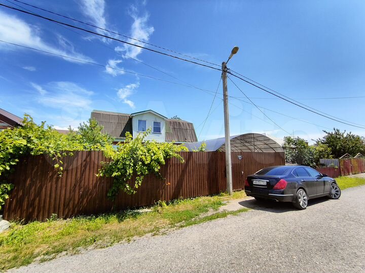 Дом 156 м² на участке 15 сот.