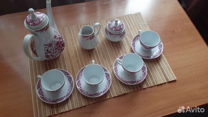 Фарфоровый кофейный сервиз Kahla