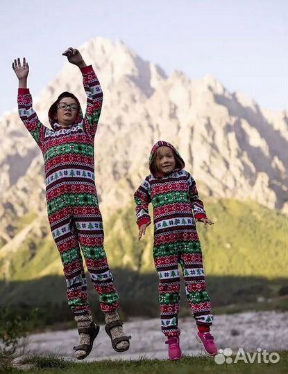 Пакетом вещи 122