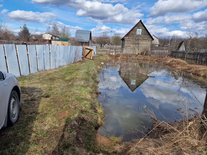 Дача 25 м² на участке 7,5 сот.