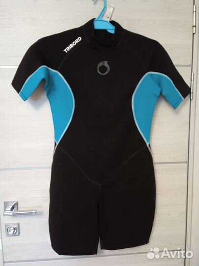 Гидрокостюм