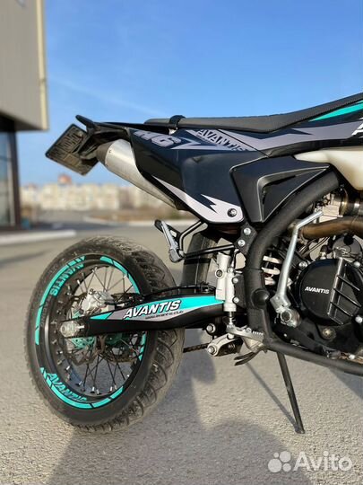 Продам мотоцикл Avantis A6 LUX Motard с птс