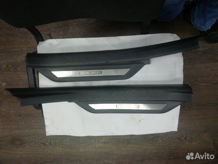 Накладка на порог задняя Toyota Camry ACV40