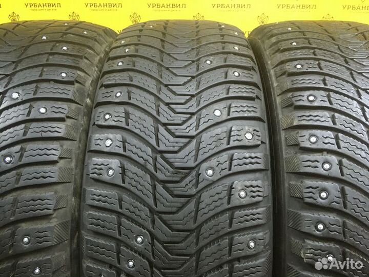 Michelin X-Ice North XIN3 215/55 R17 98T