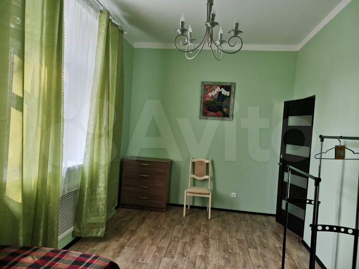3-к. квартира, 80 м², 3/3 эт.