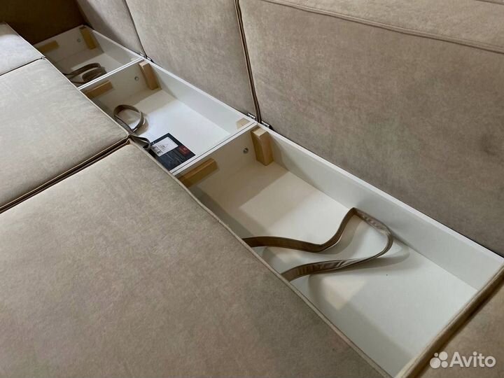 Диван угловой