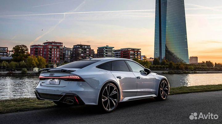 Комплект новых Audi RS7 8,5J R19 5x112 ET35