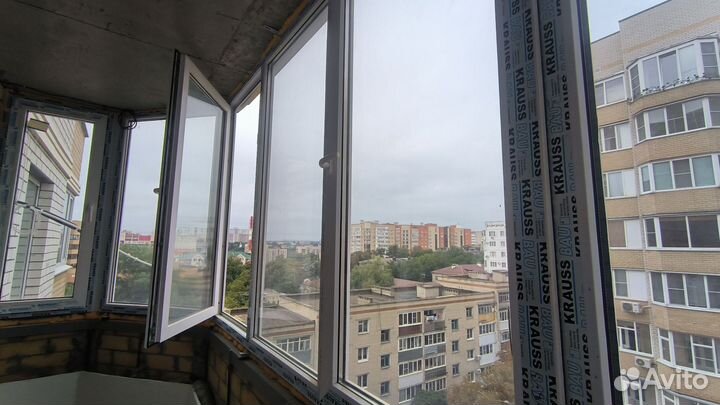 Оконная рама пластиковая