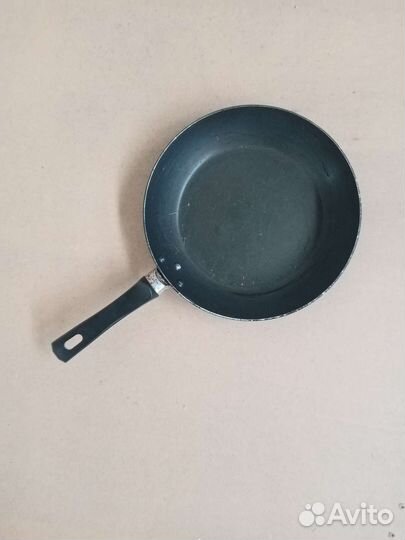 Сковорода бу
