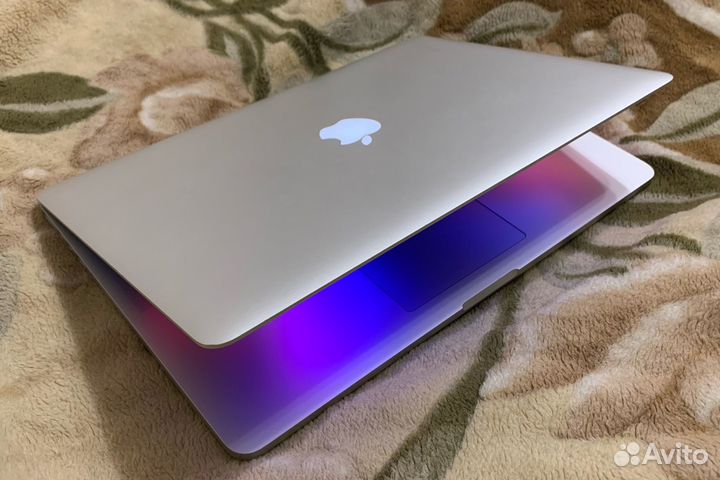 Apple MacBook Pro 15 i7/16GB/512GB