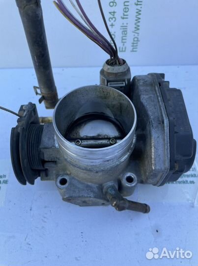 Дроссельная заслонка Golf 4 2.0 06A133064H