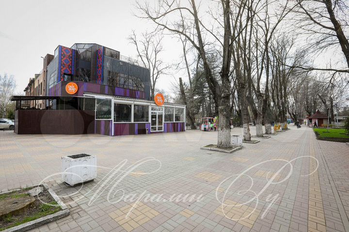Общепит. Парк. Здание 750 м²
