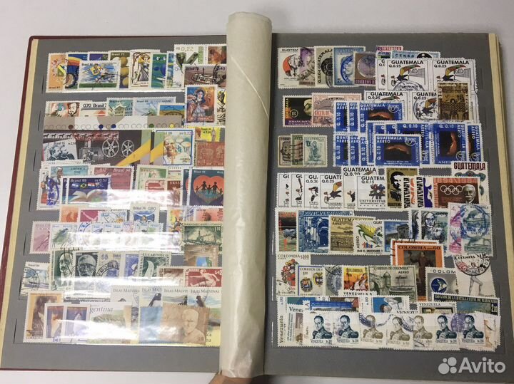 Альбом с иностранными марками